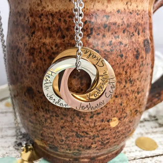 3 Ring Interlocking Ring Necklace
