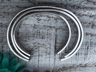 Dog Mom Cuff Bracelet