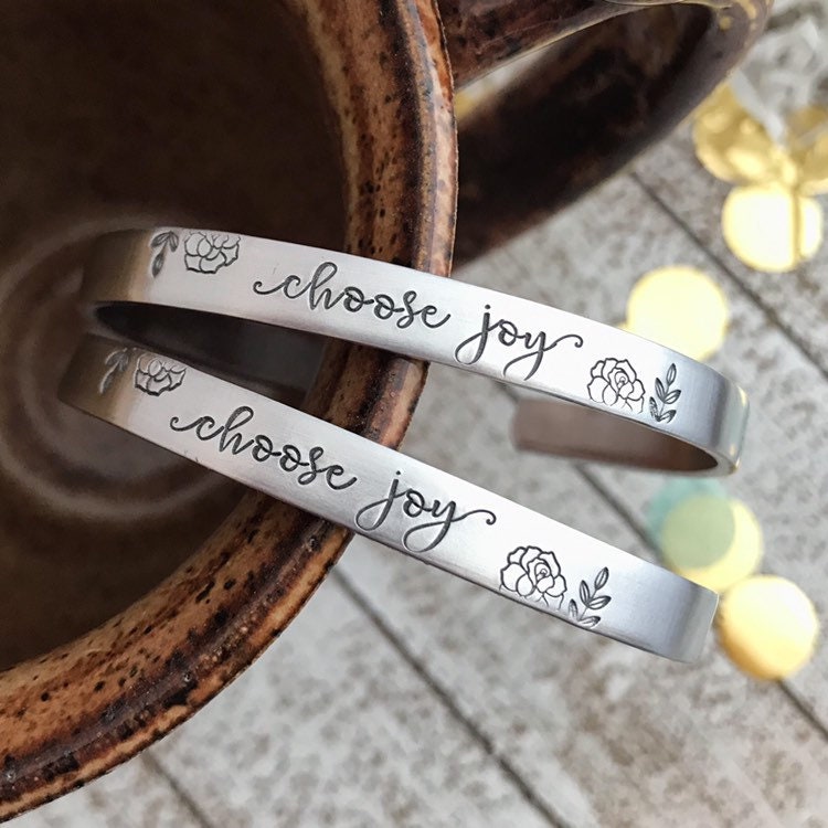 choose joy bracelet--always choose joy--joy gifts--silver joy bracelet--joy jewelry--joy gifts--quote bracelet--i choose joy--inspirational