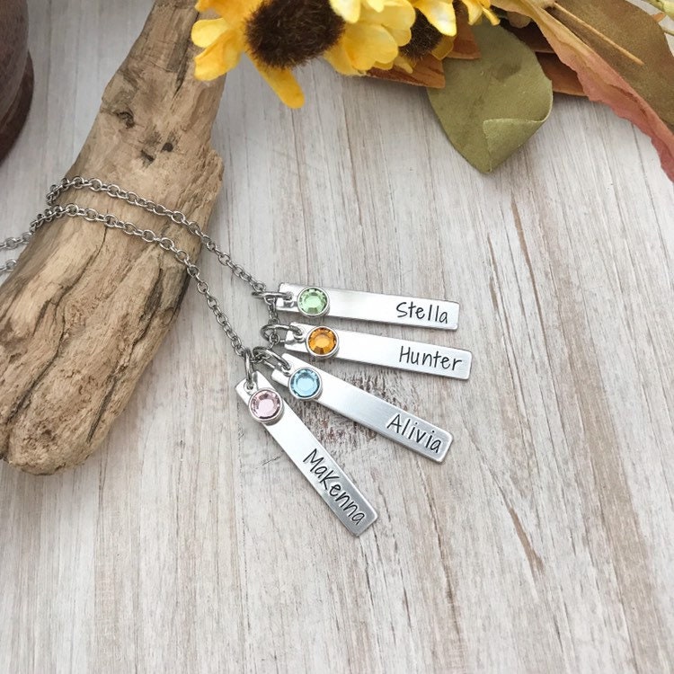 Mom necklace with kids names--birthstone necklace--mothers necklace--mothers day--christmas gift--friend gift--mom jewelry
